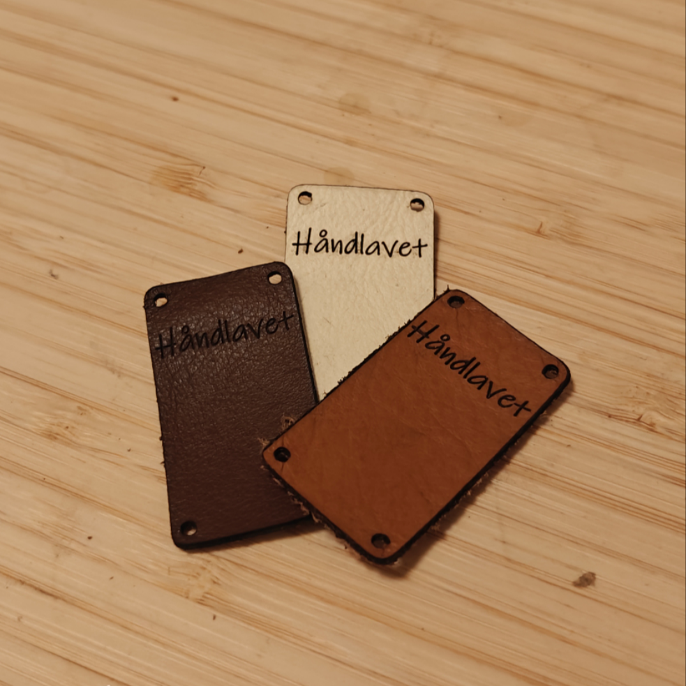 Leather patch 'Handmade' (Large)